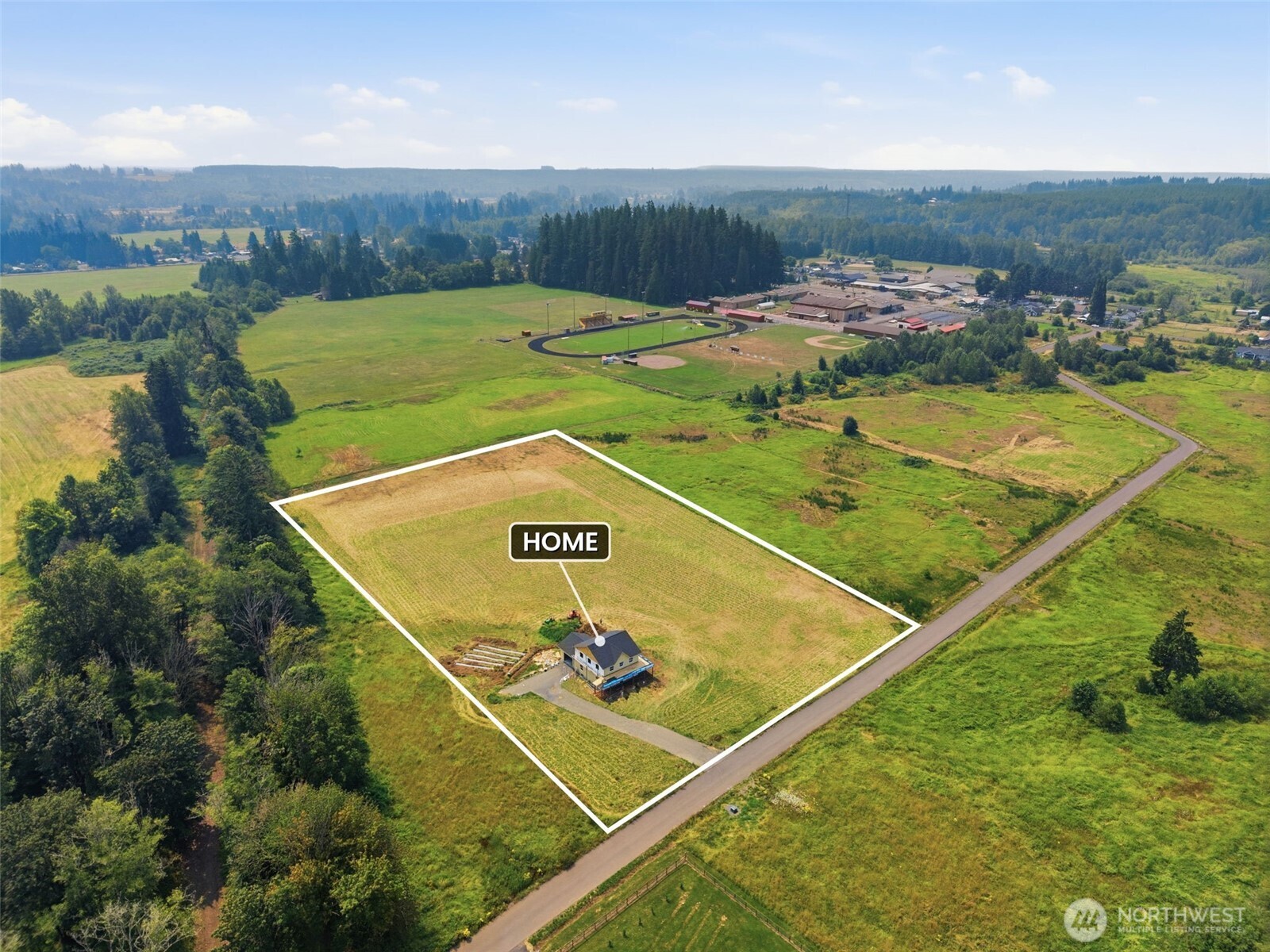 main property photo 17