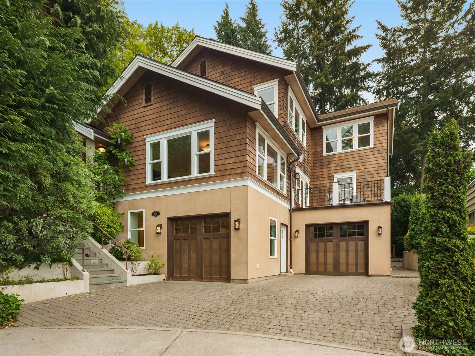 property viewer photo 1