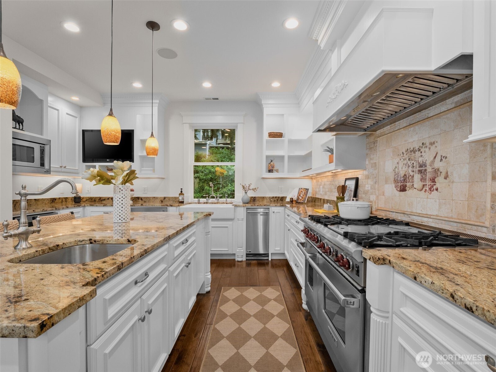 property viewer photo 13