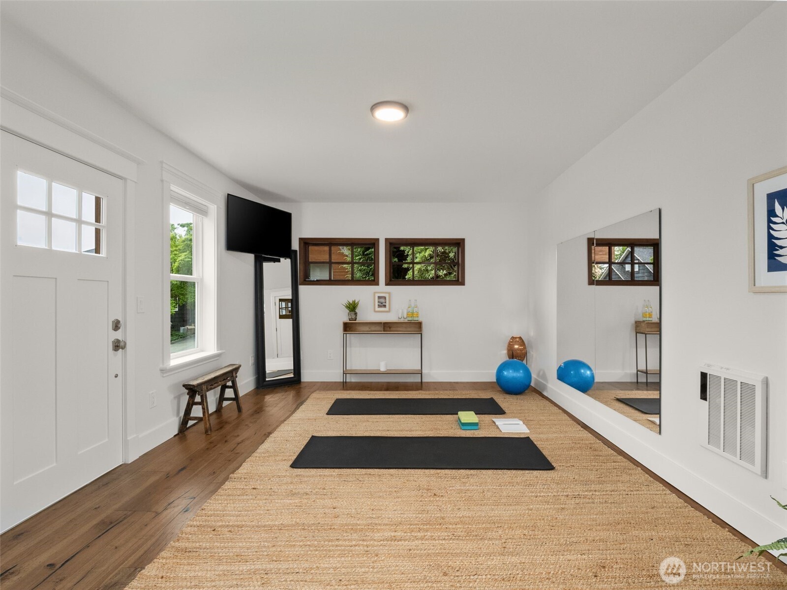 property viewer photo 31