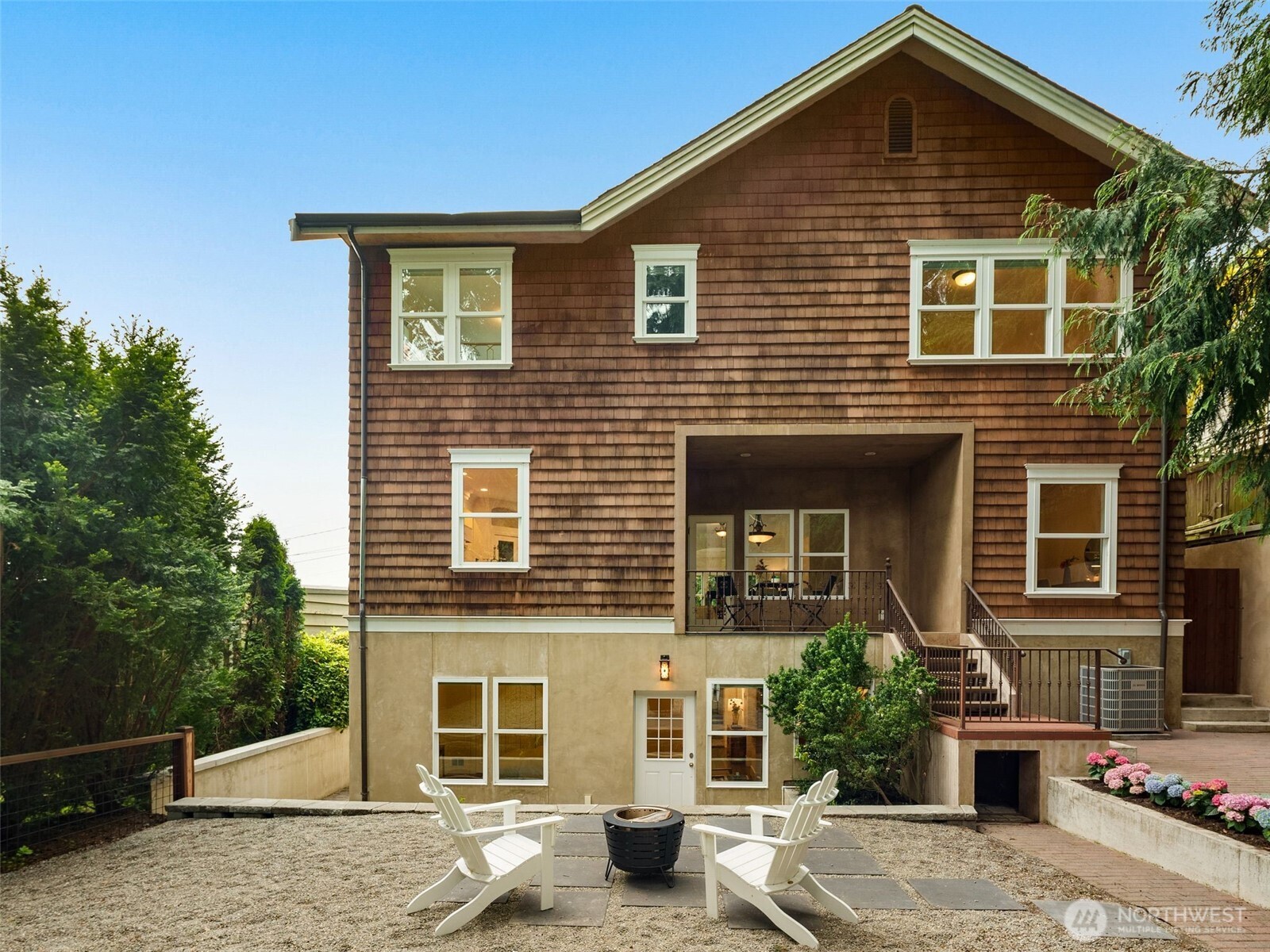 property viewer photo 36