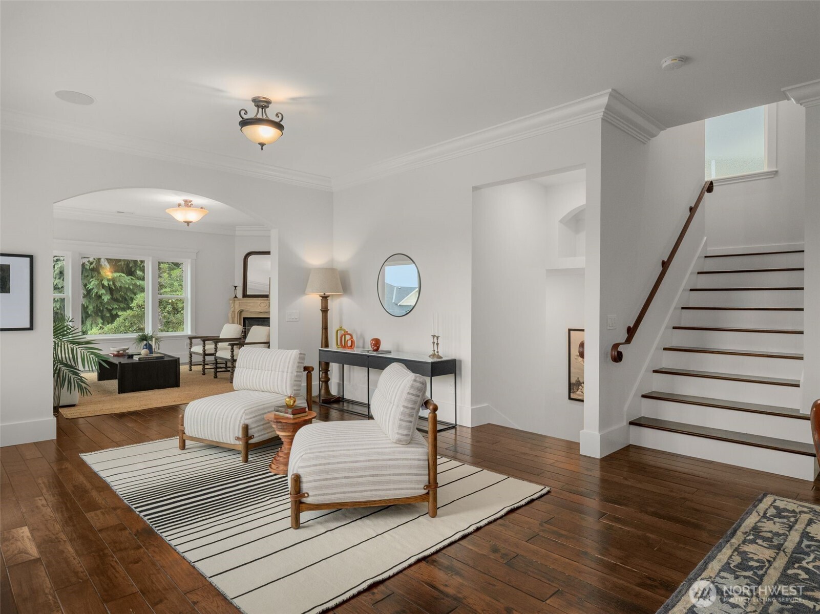 property viewer photo 8