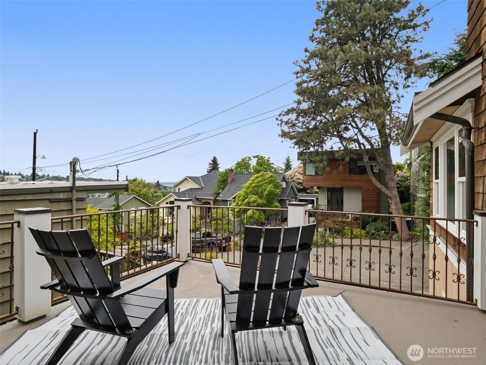 property viewer photo 9
