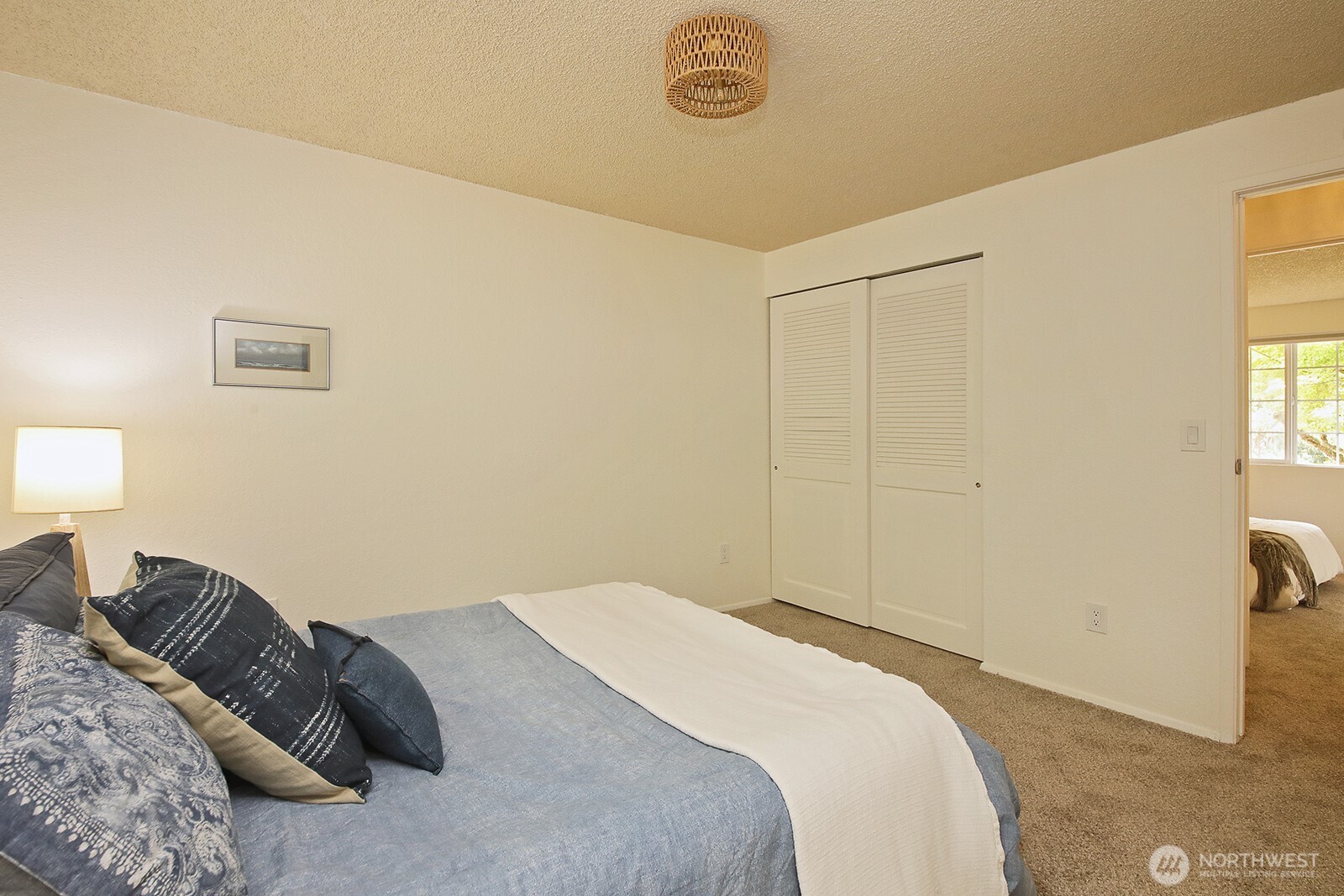property viewer photo 14
