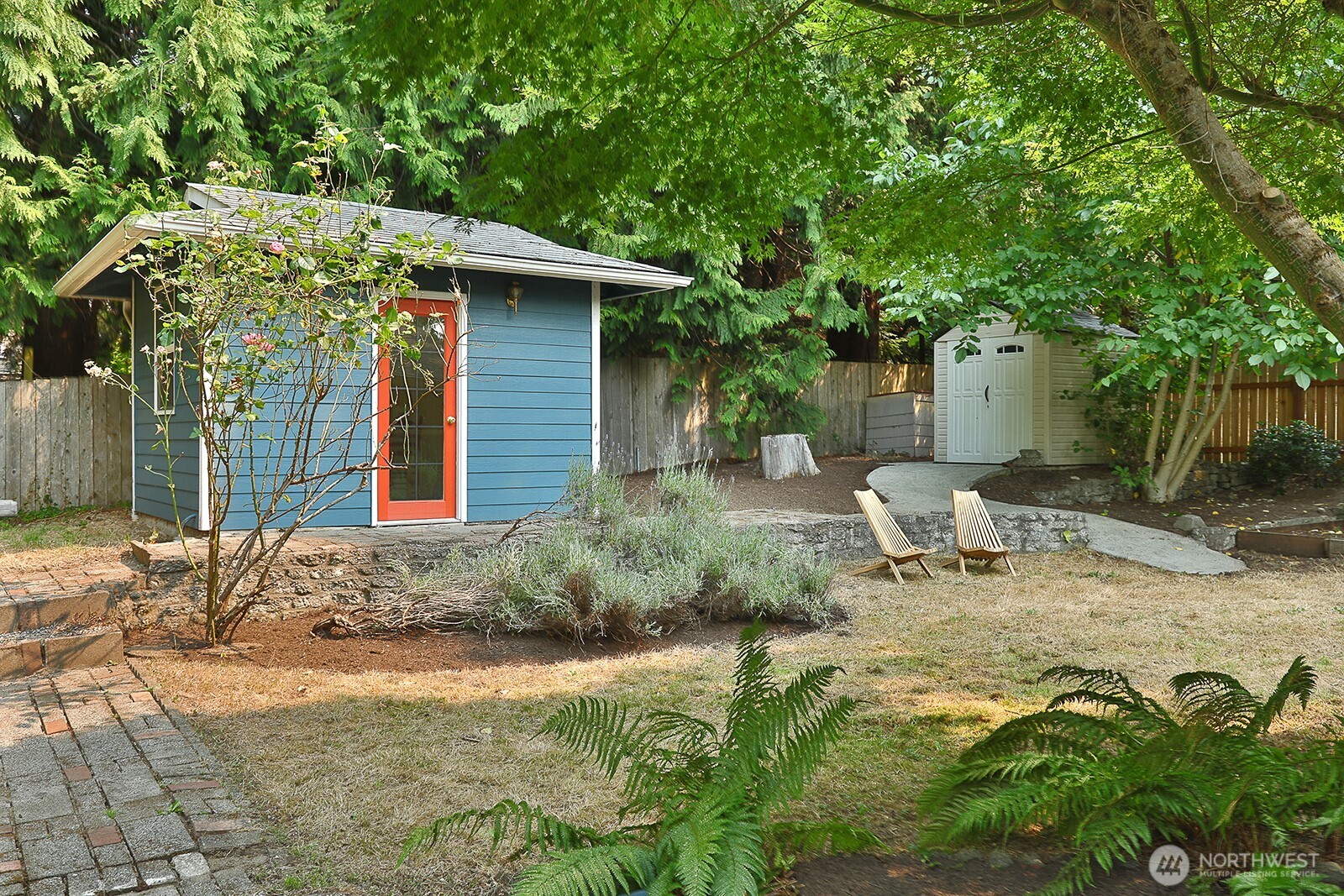 property viewer photo 25