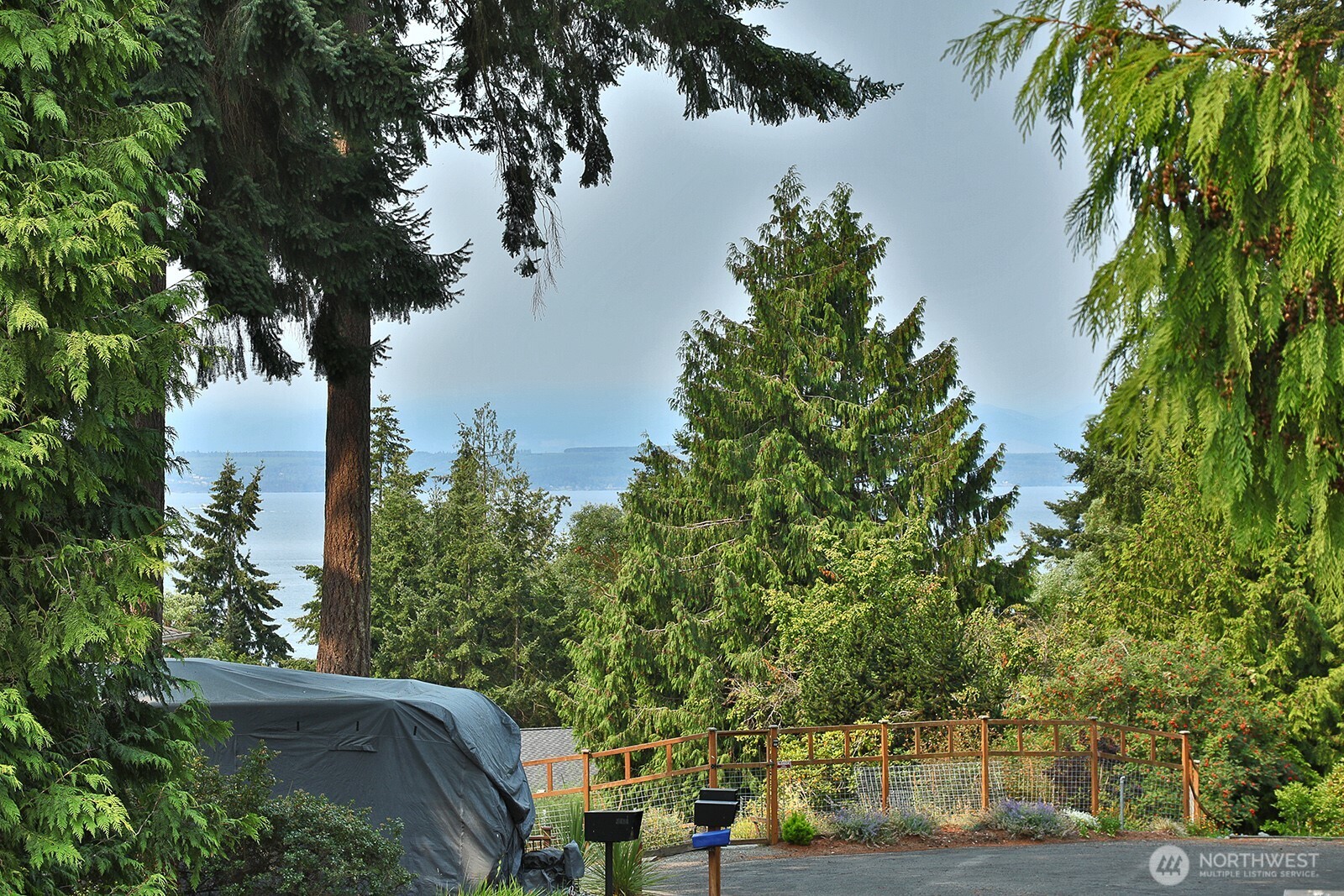 property viewer photo 30