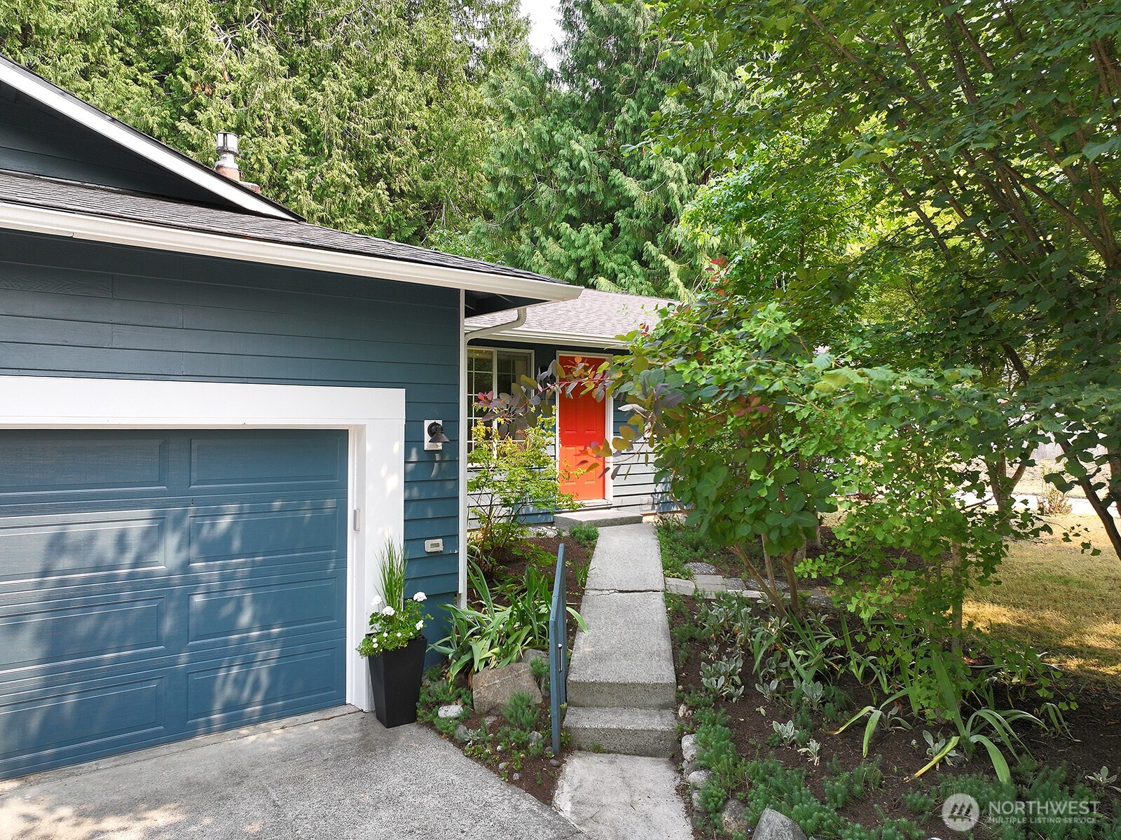 property viewer photo 31