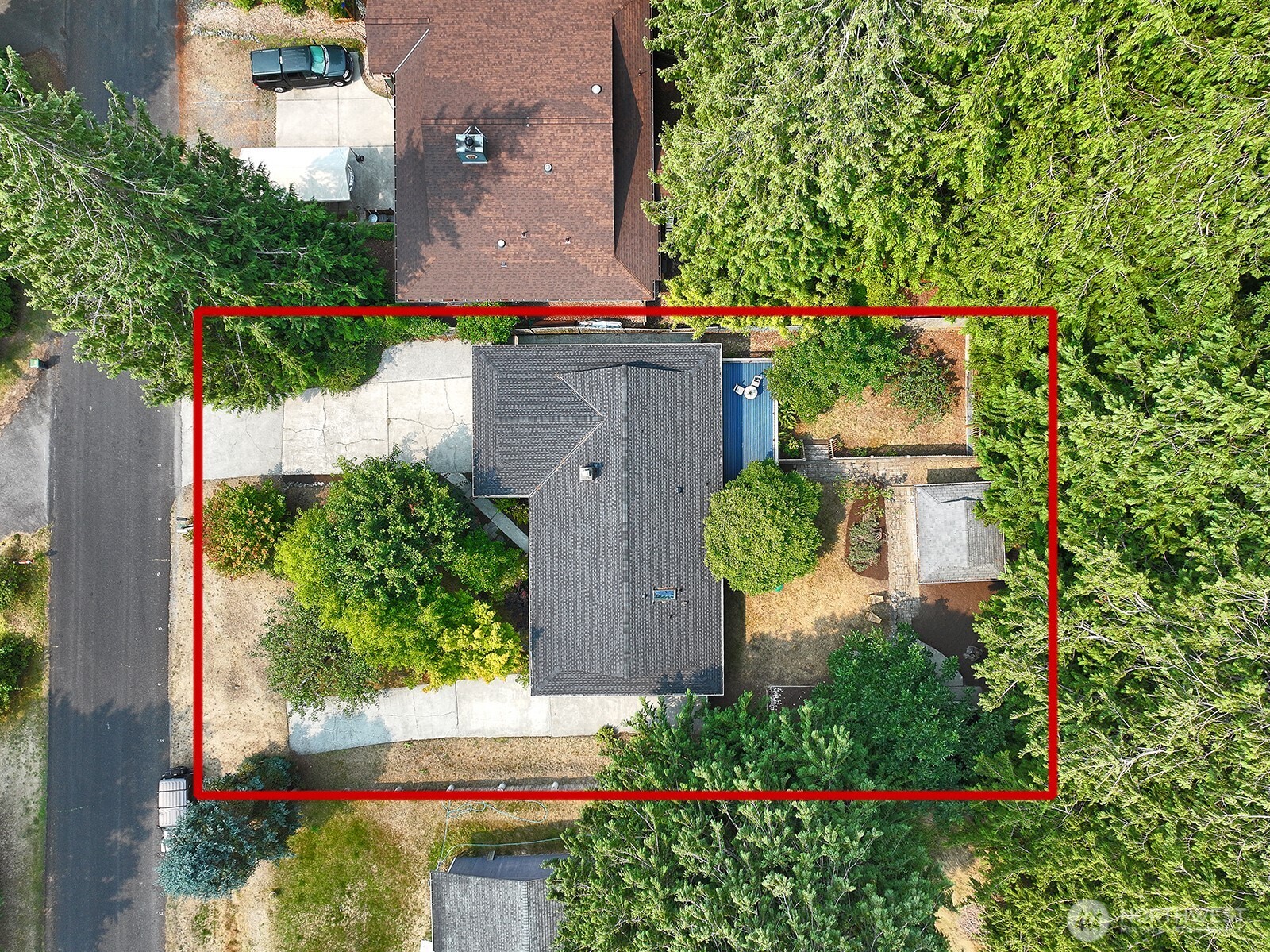 property viewer photo 35