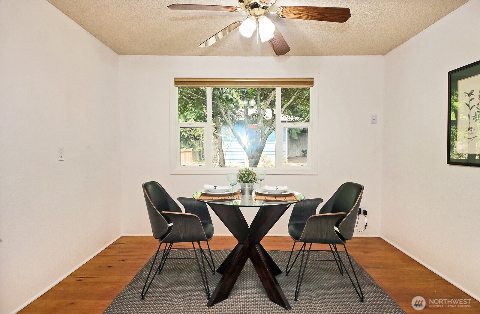 property viewer photo 5
