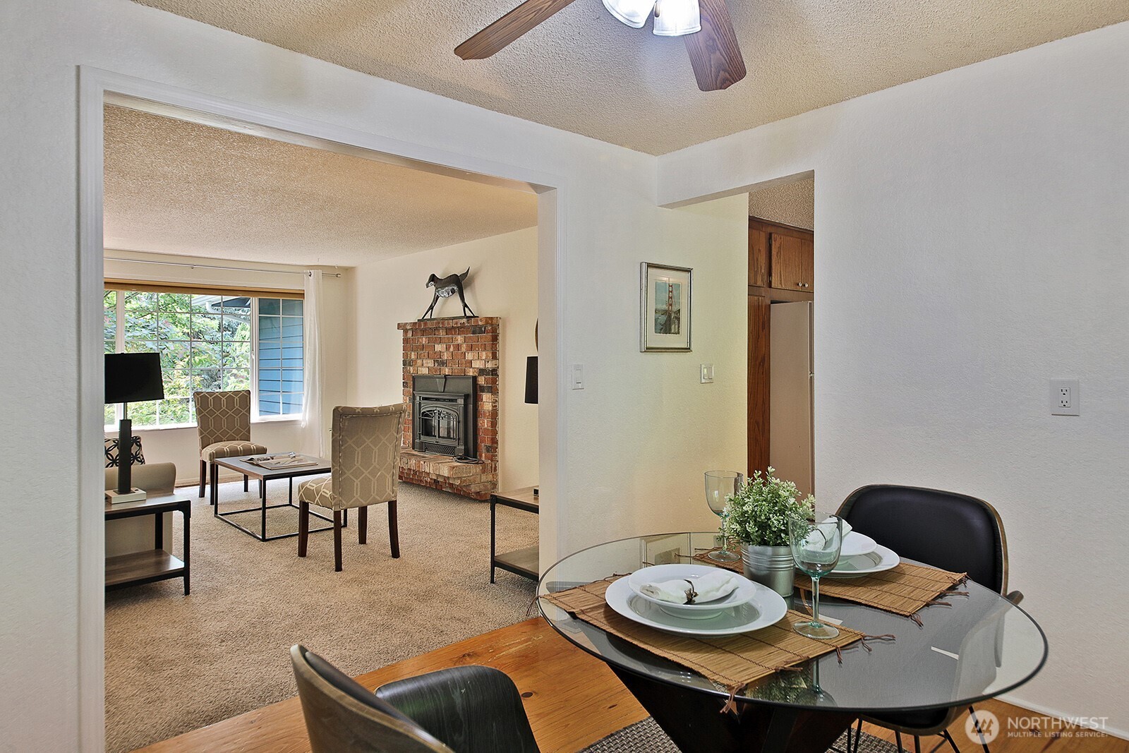property viewer photo 6