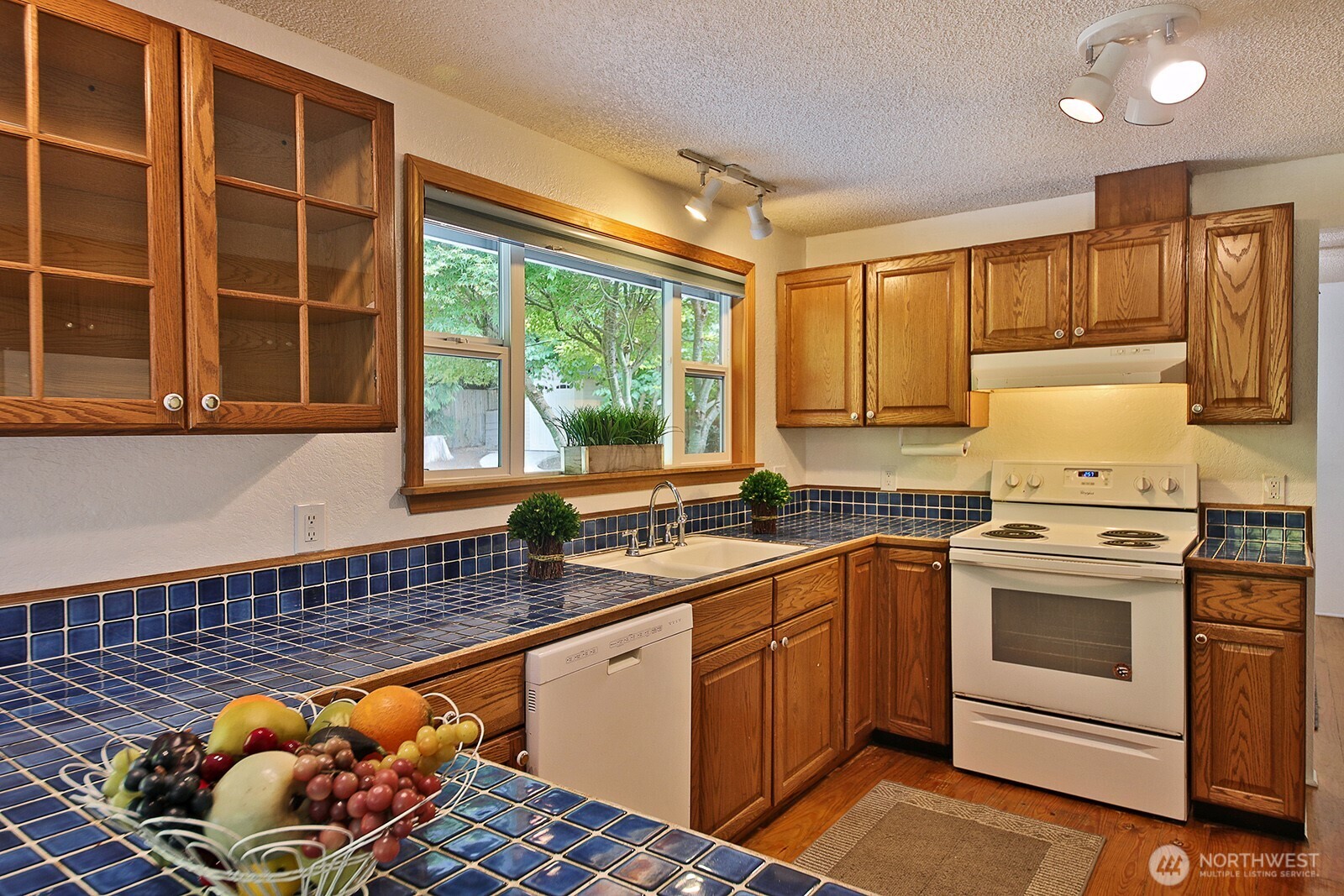 property viewer photo 8