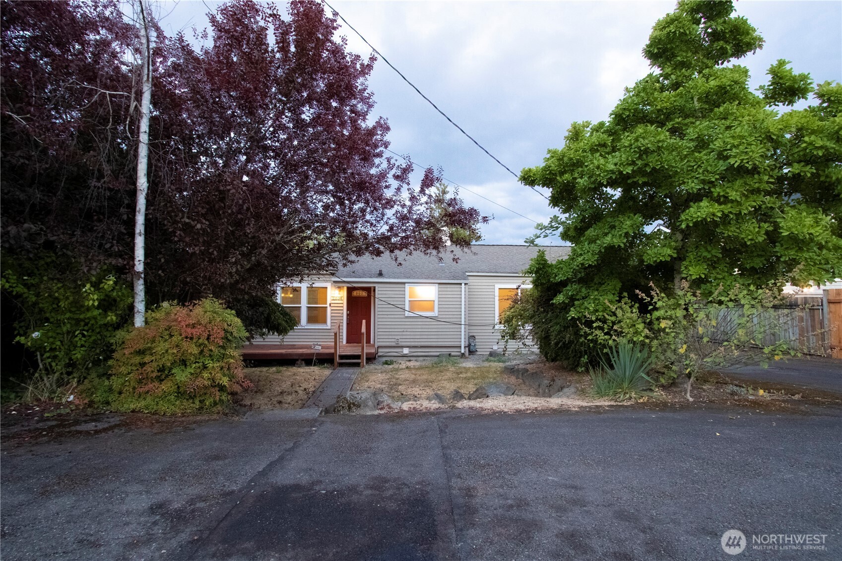main property photo 0