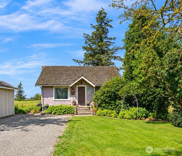 main property photo 0