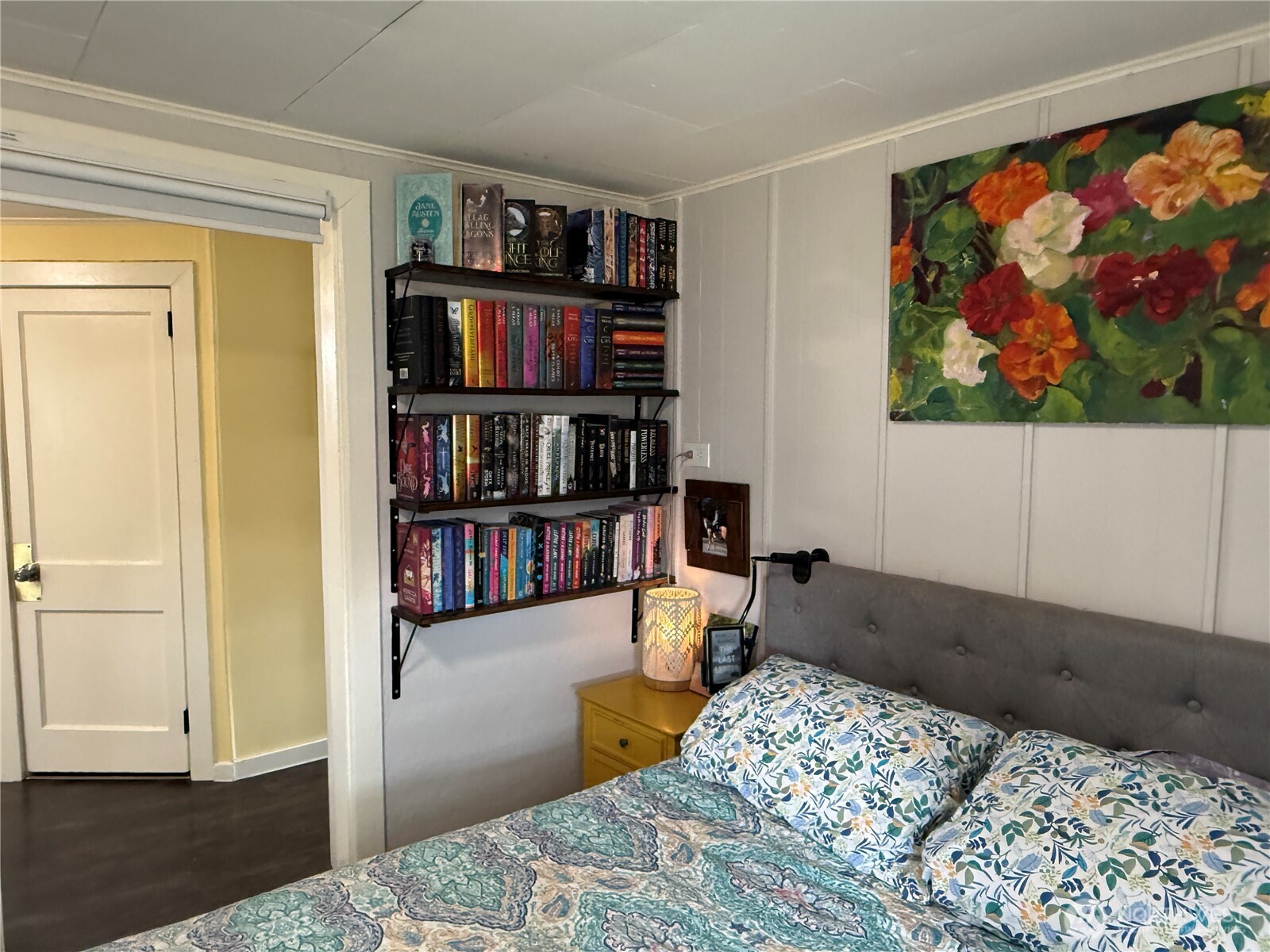 main property photo 12