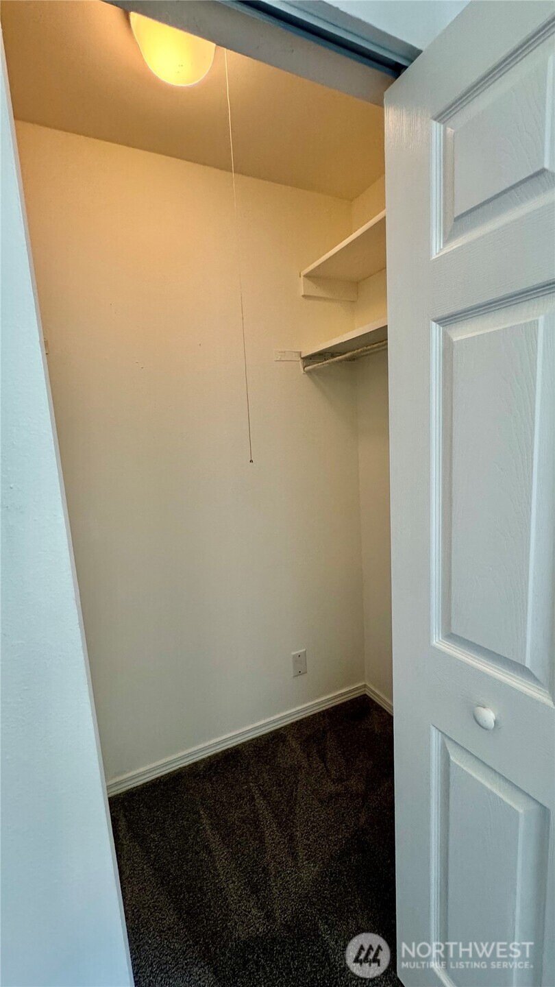 property viewer photo 13