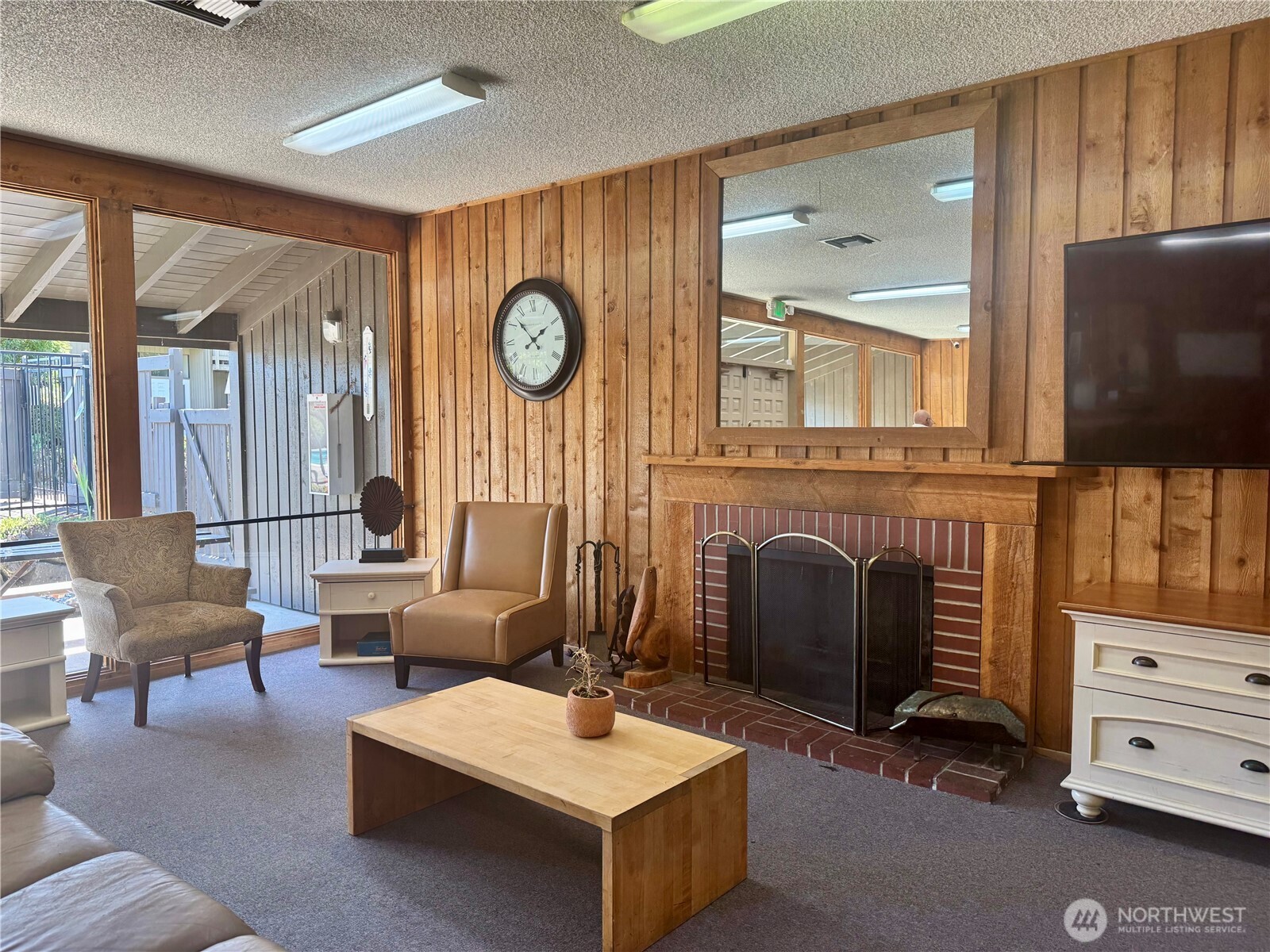 property viewer photo 22