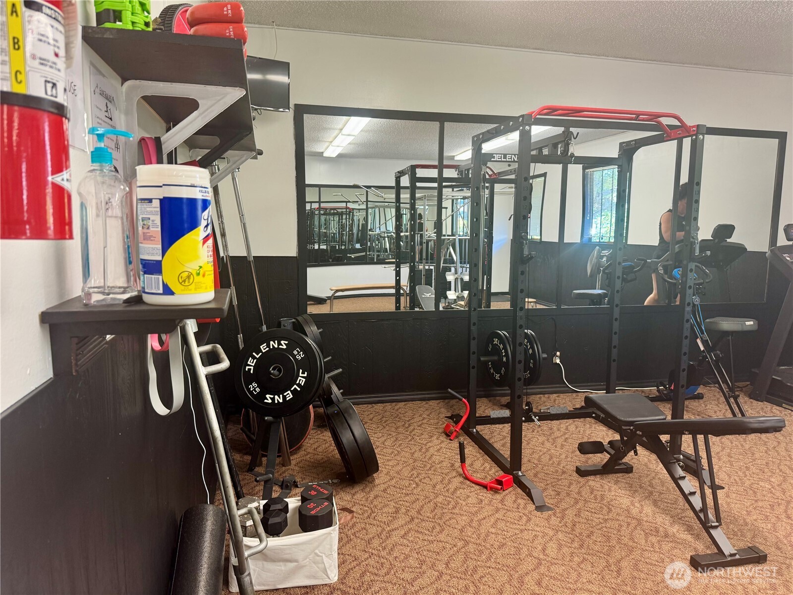 property viewer photo 23
