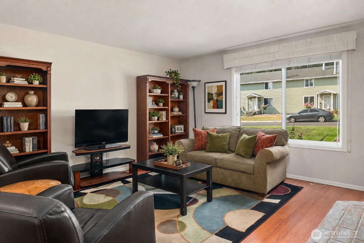 property viewer photo 1