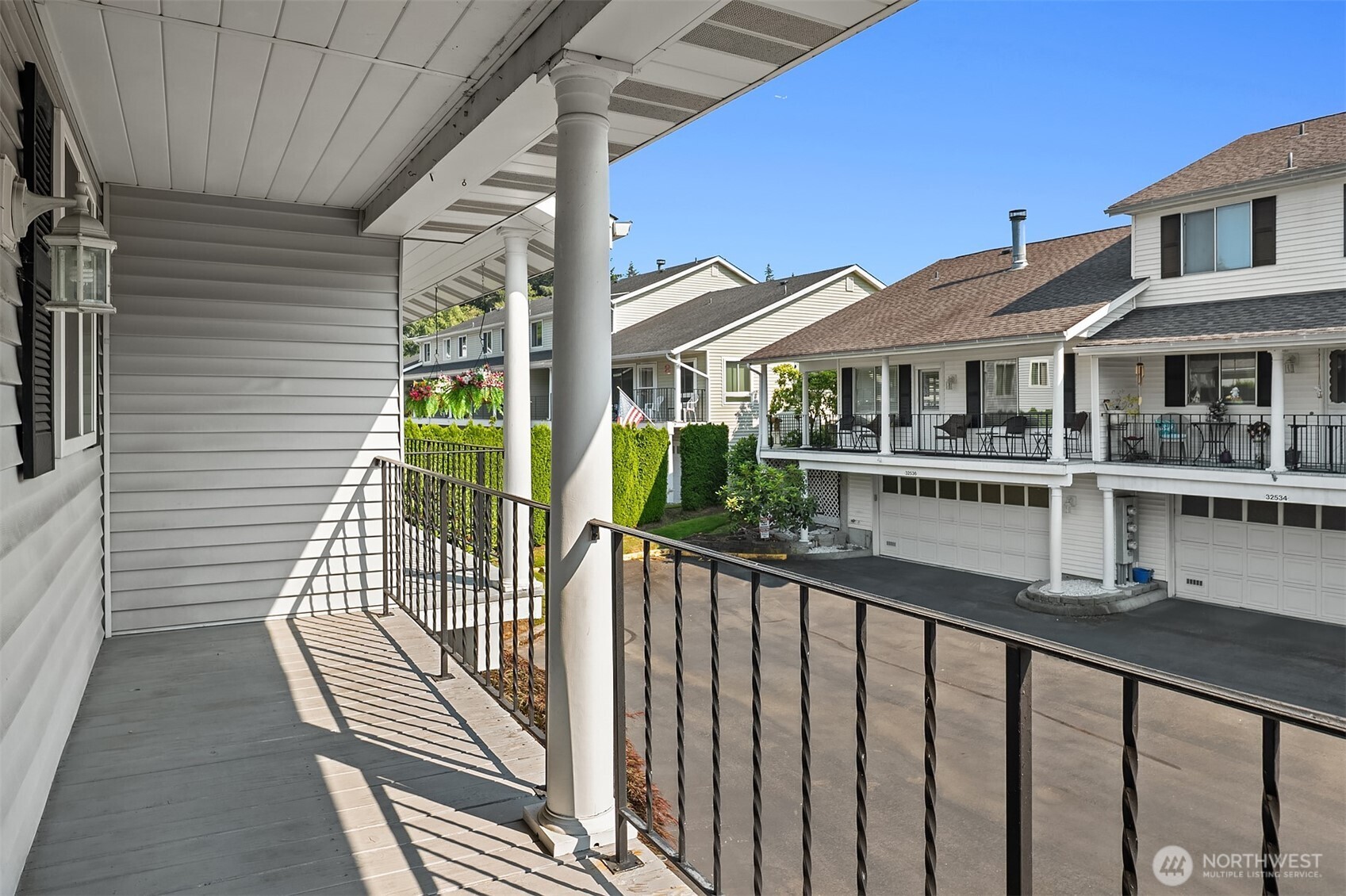 property viewer photo 13