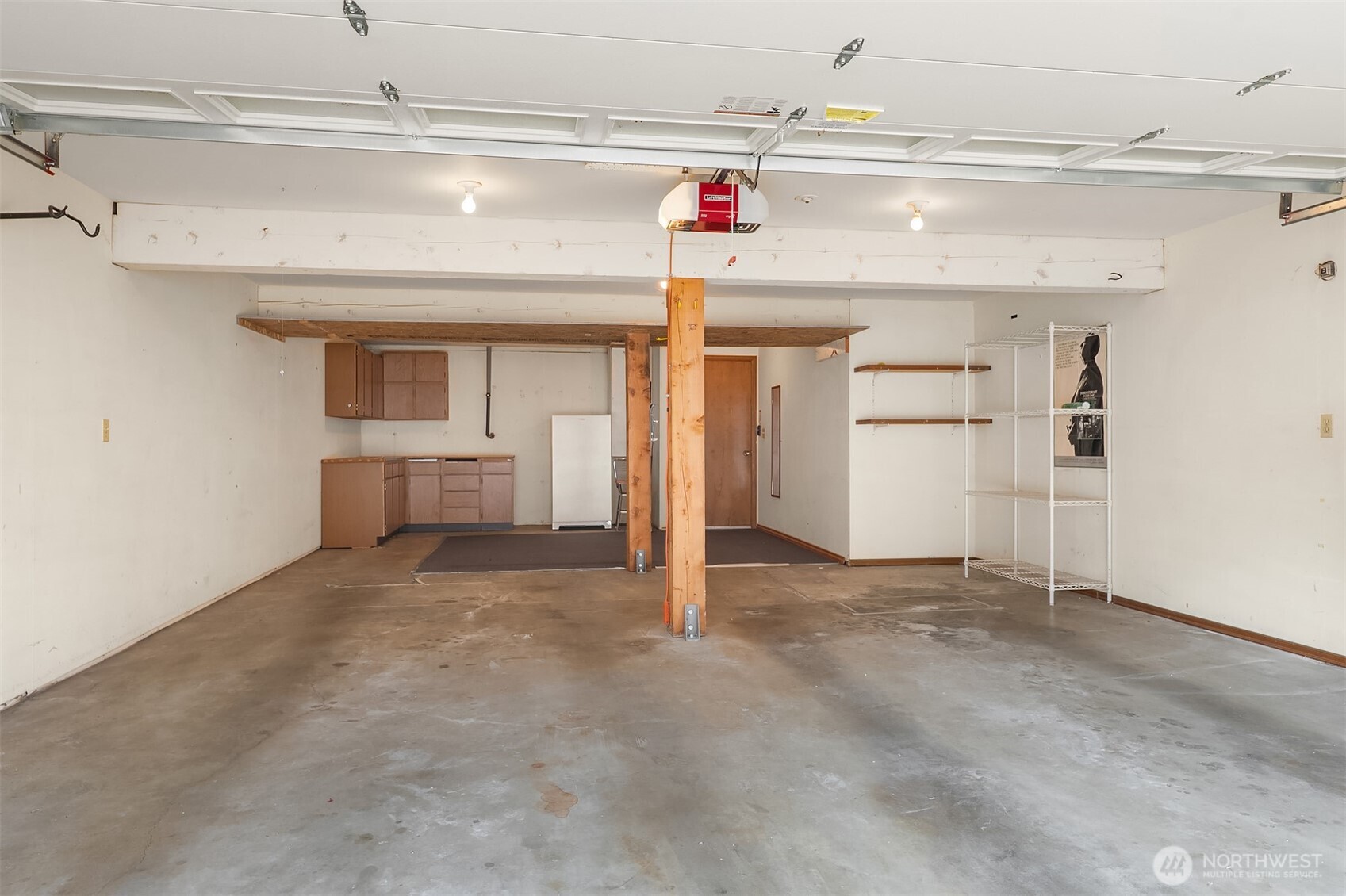 property viewer photo 23