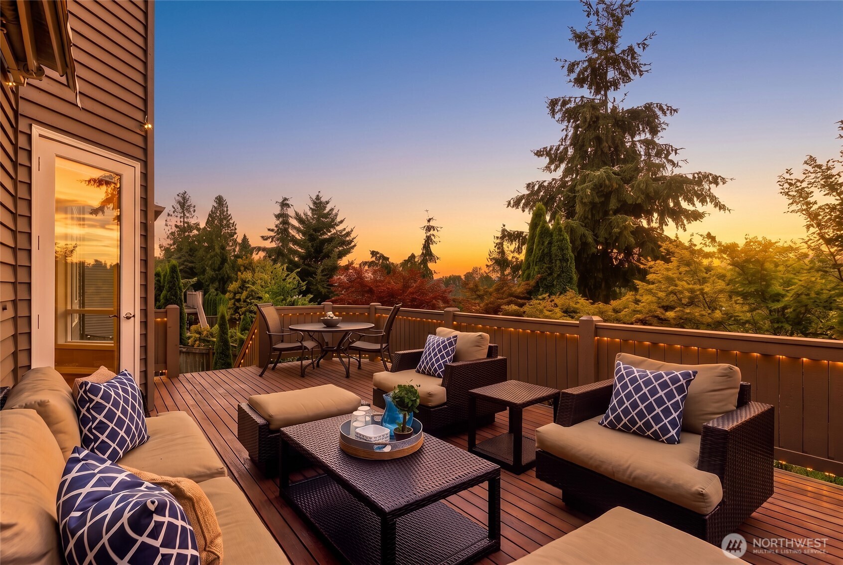property viewer photo 11