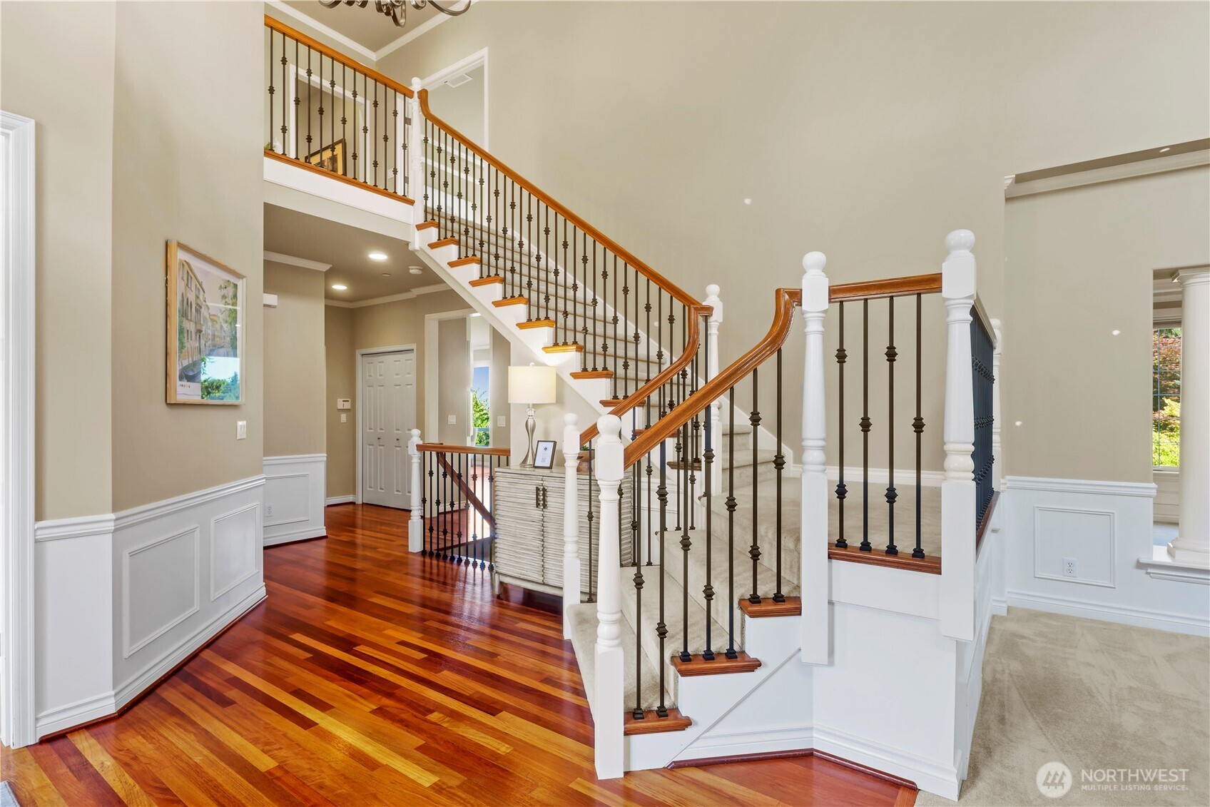 property viewer photo 16