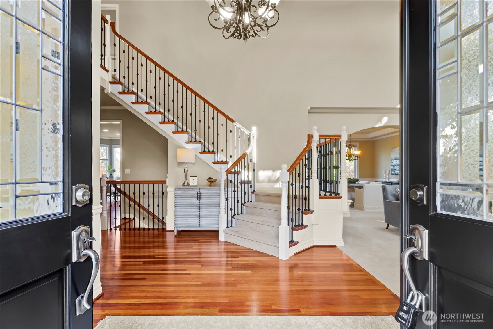 property viewer photo 2