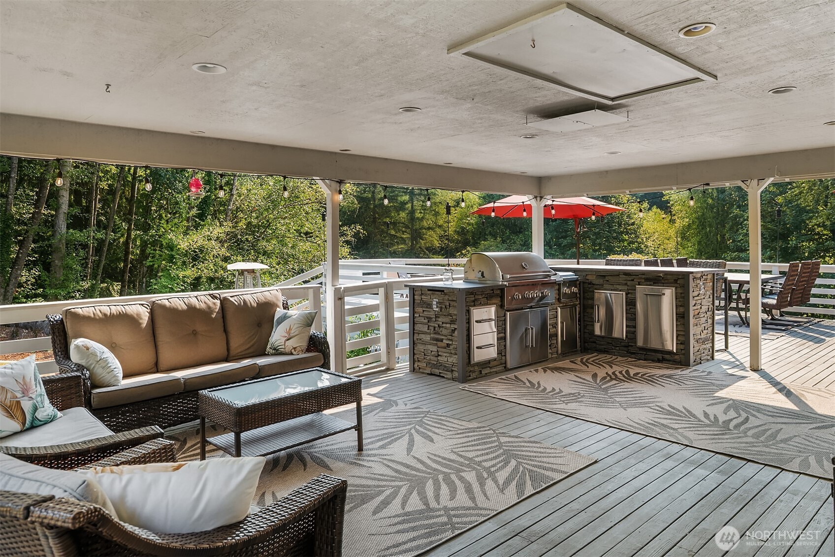 property viewer photo 23