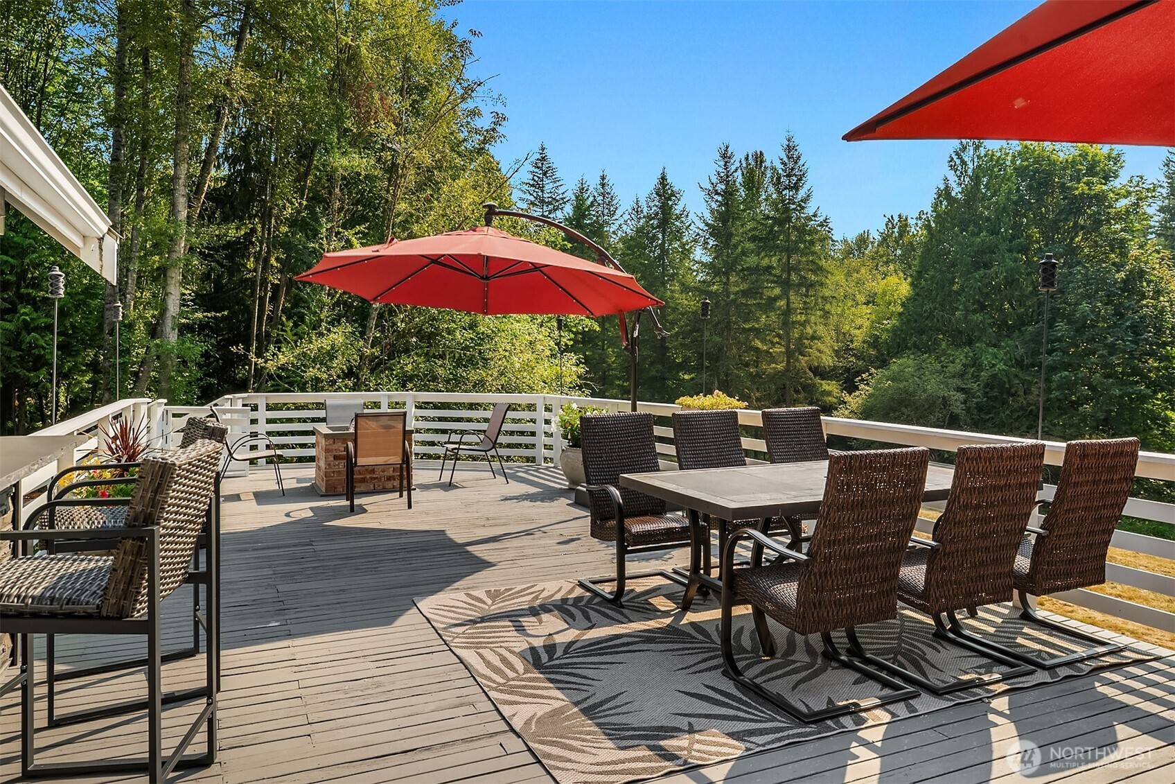 property viewer photo 25