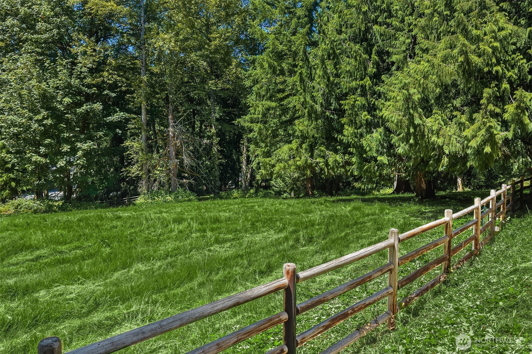 property viewer photo 28