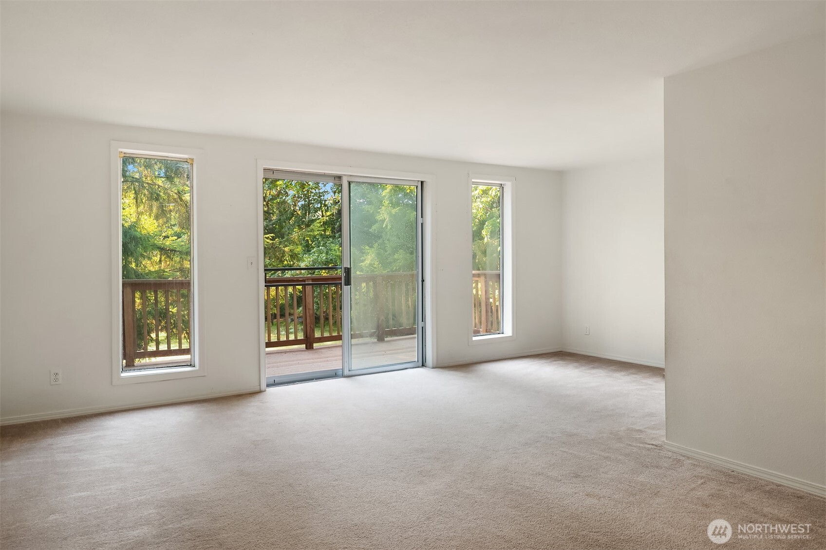 property viewer photo 35