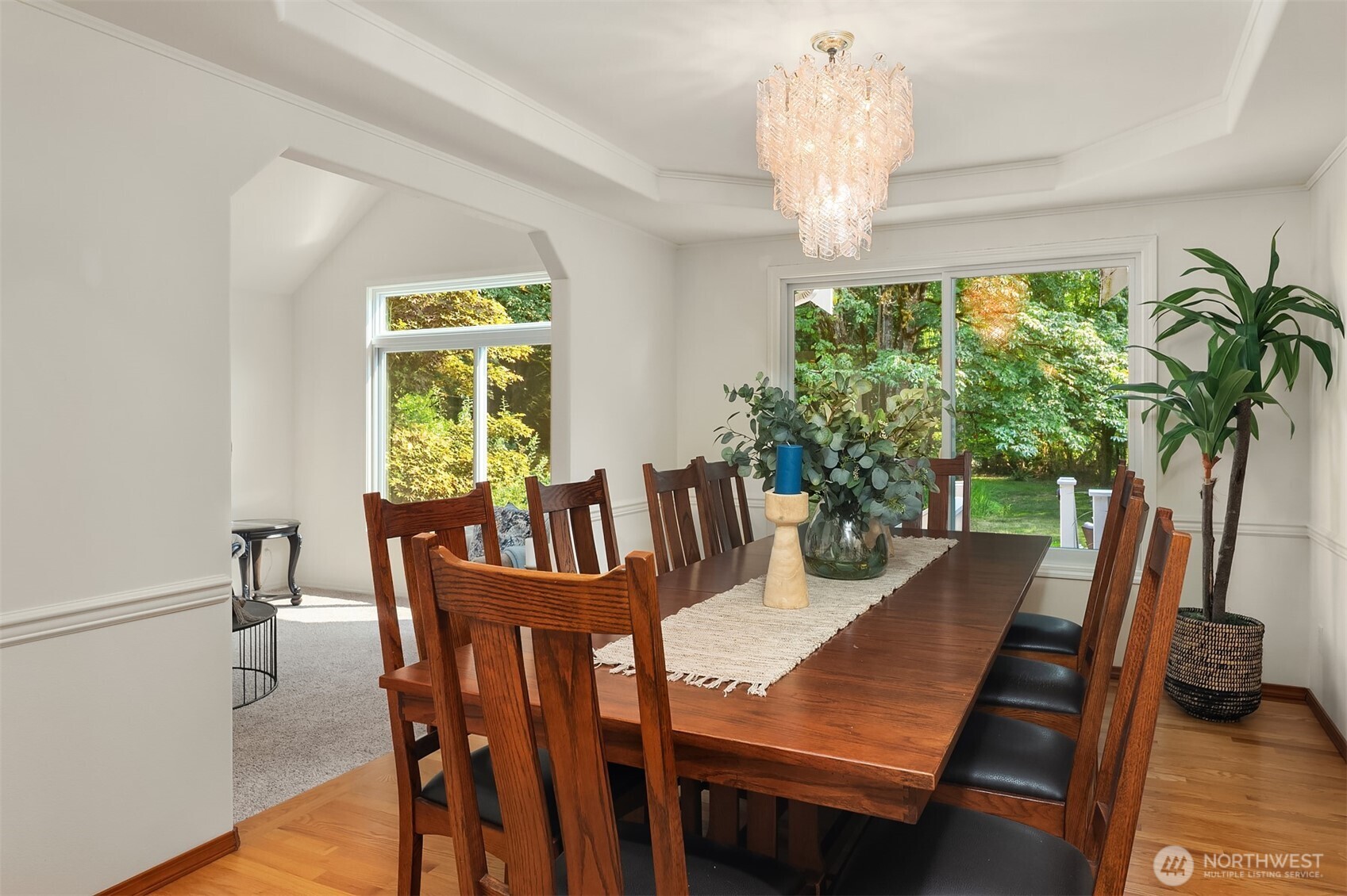 property viewer photo 7