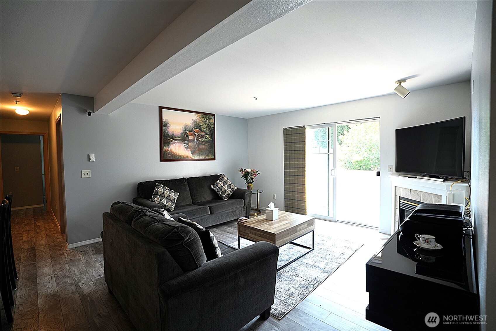 property viewer photo 14