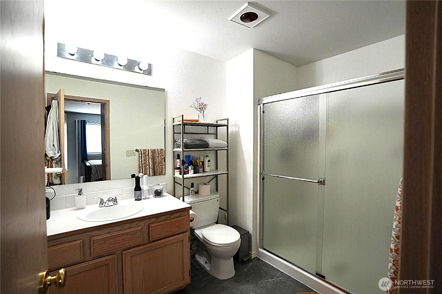 property viewer photo 17