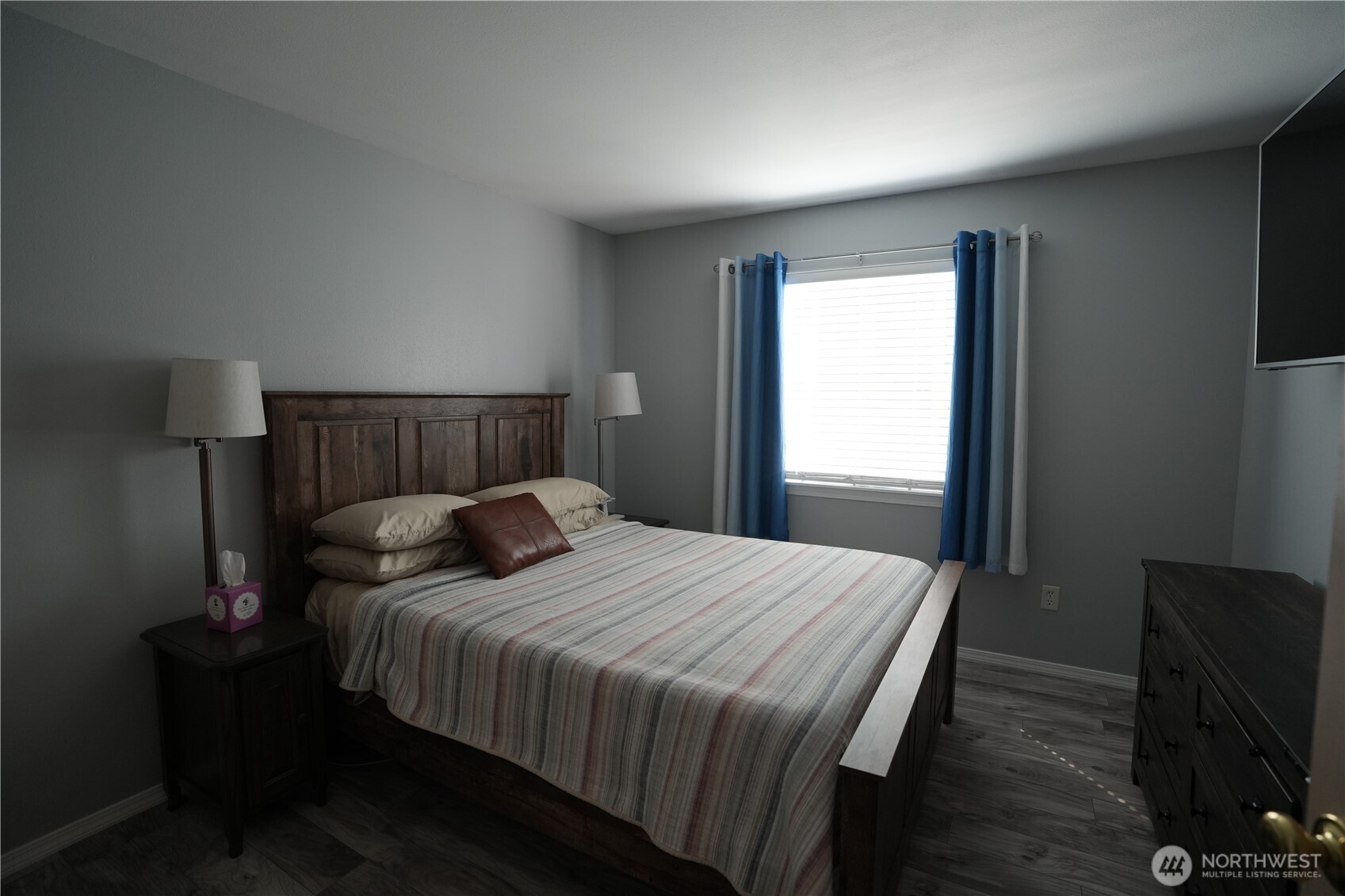property viewer photo 19