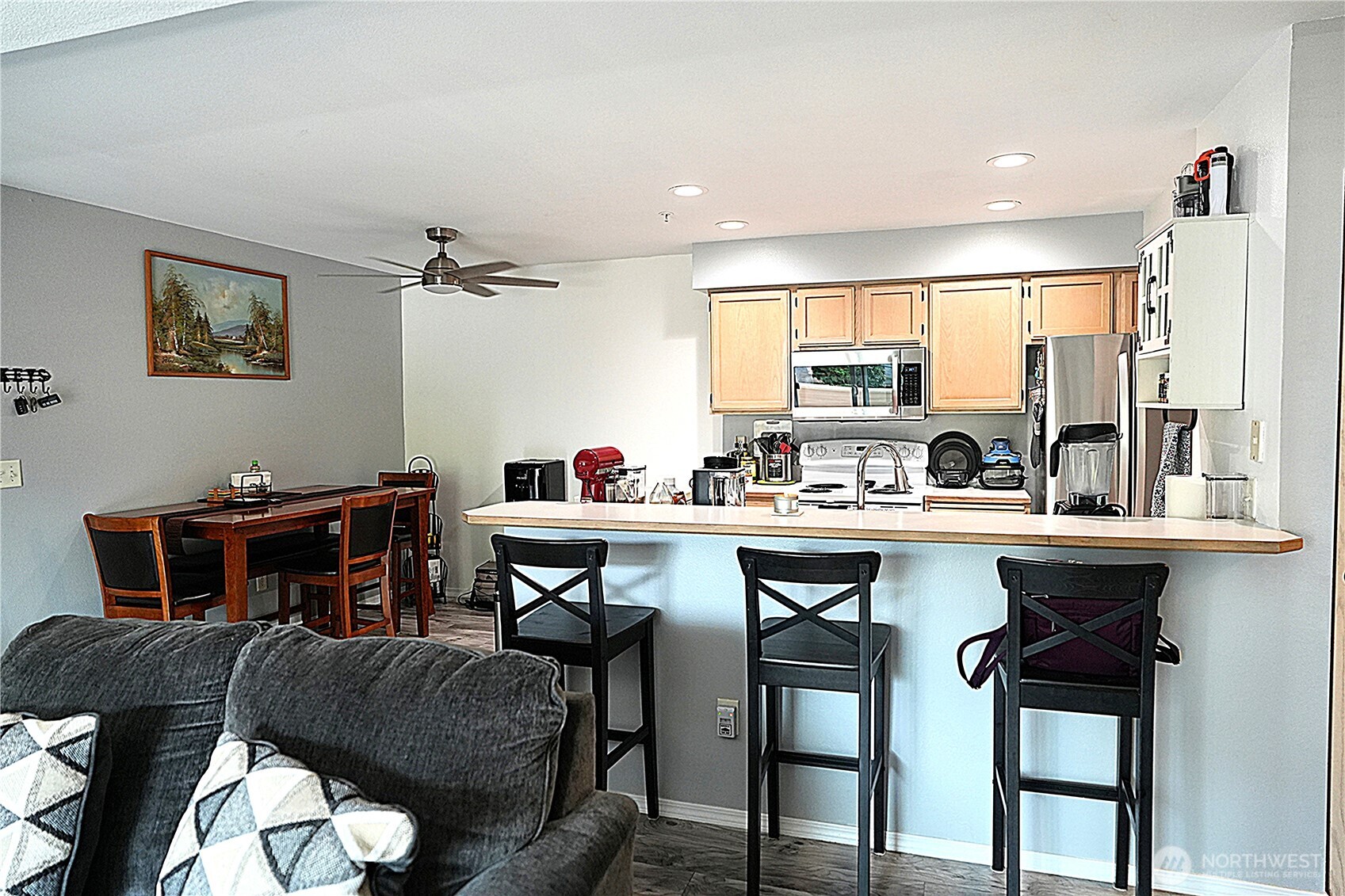 property viewer photo 5
