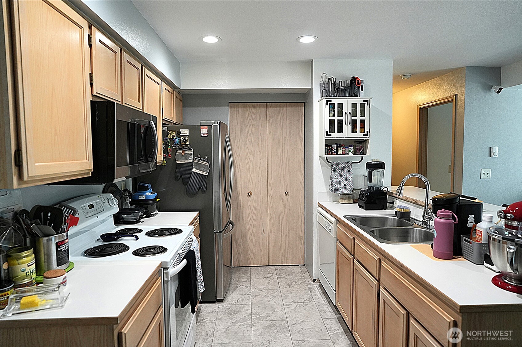property viewer photo 7