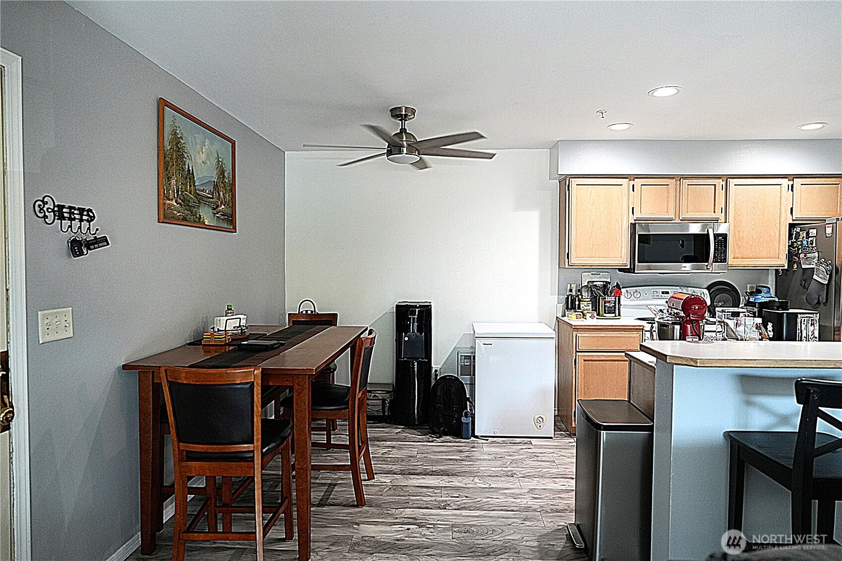 property viewer photo 8