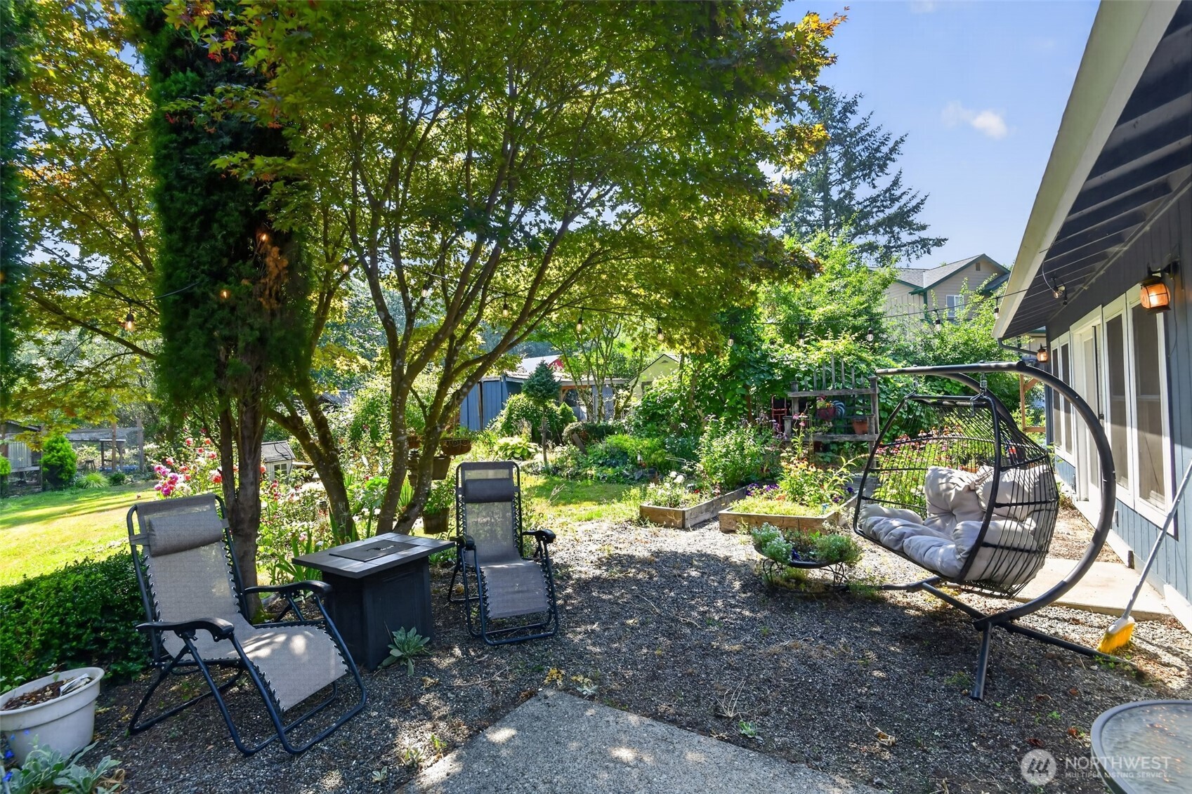 property viewer photo 30