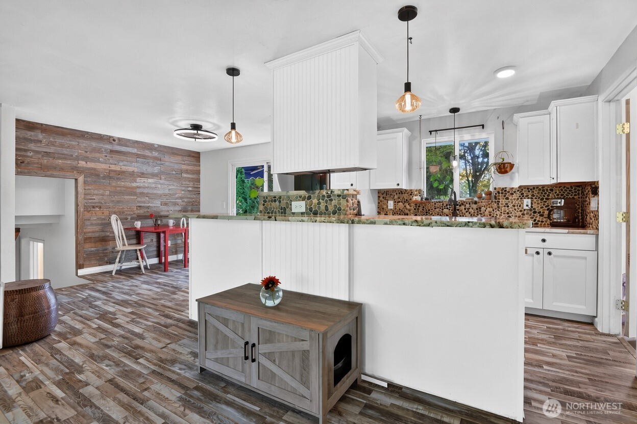 property viewer photo 6