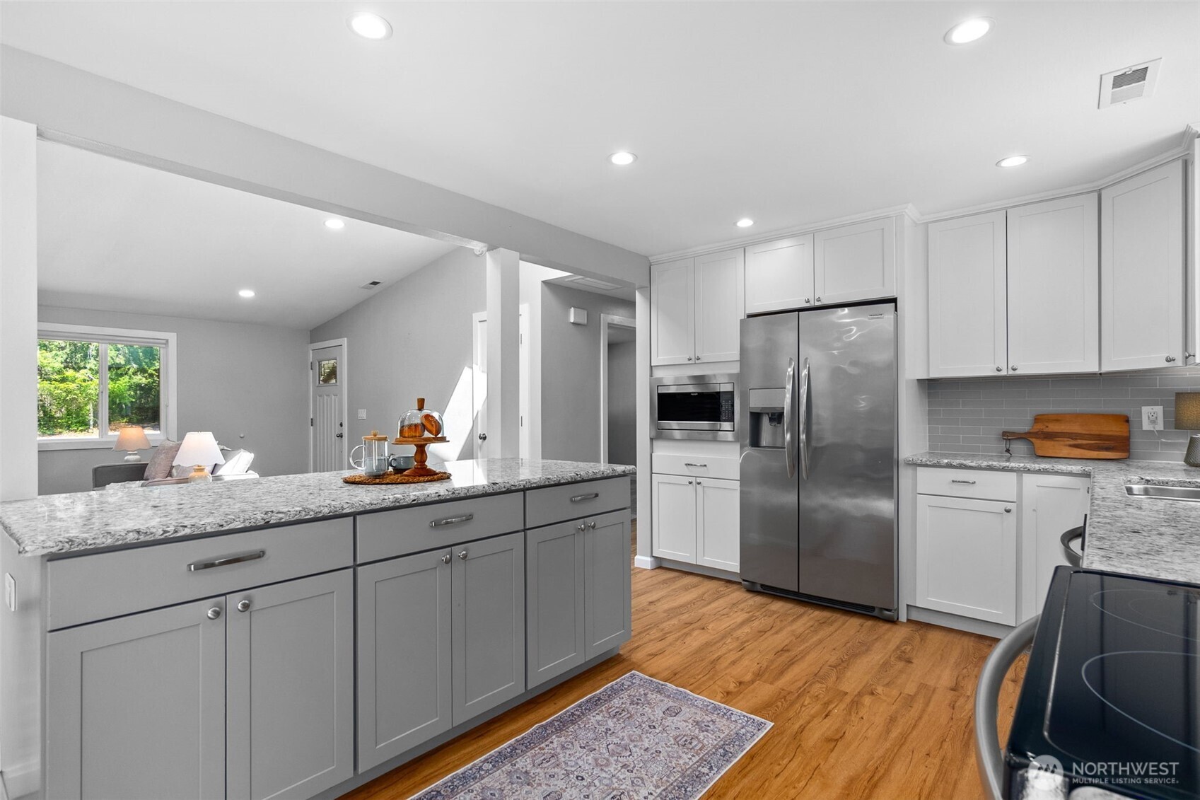 property viewer photo 12