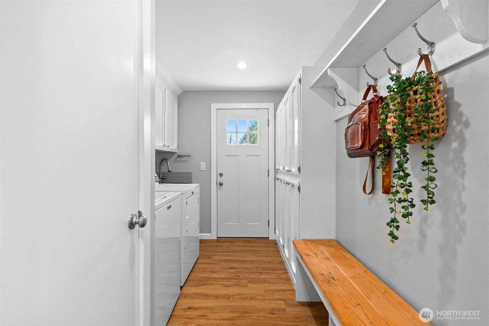 property viewer photo 21