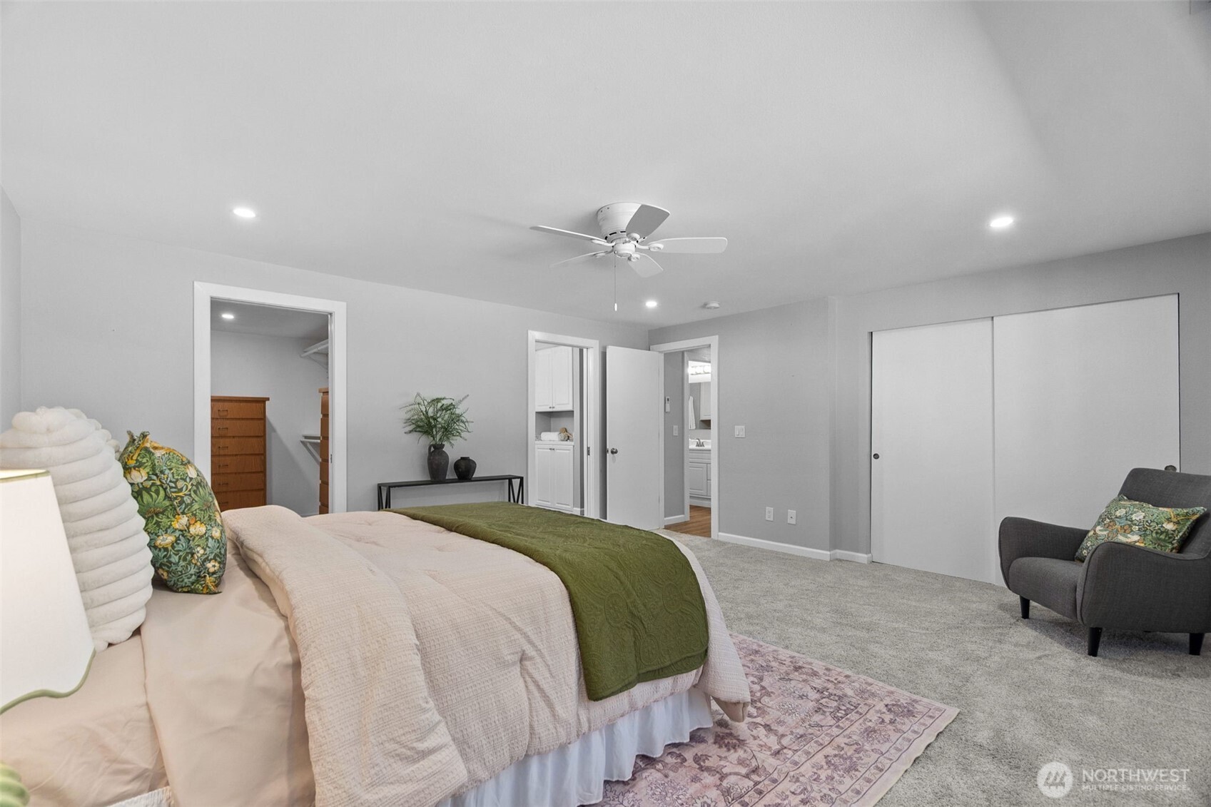 property viewer photo 25