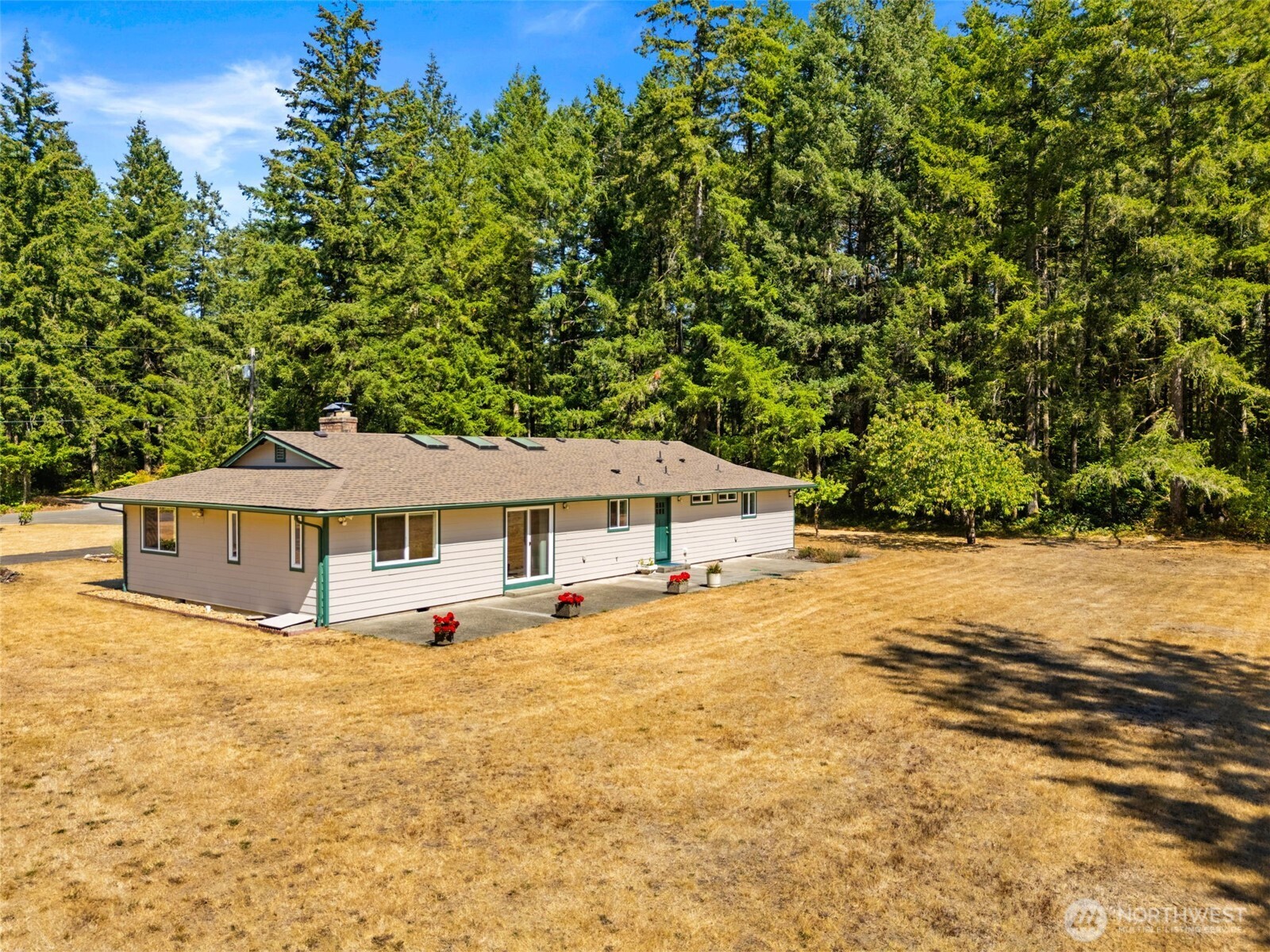 property viewer photo 3