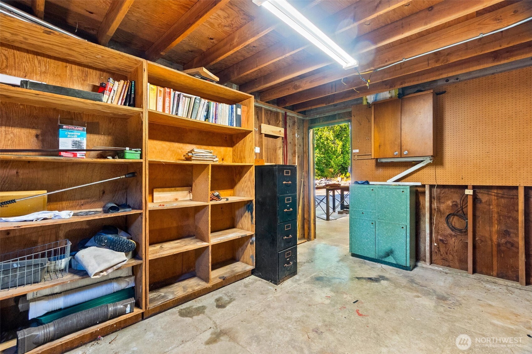 property viewer photo 34