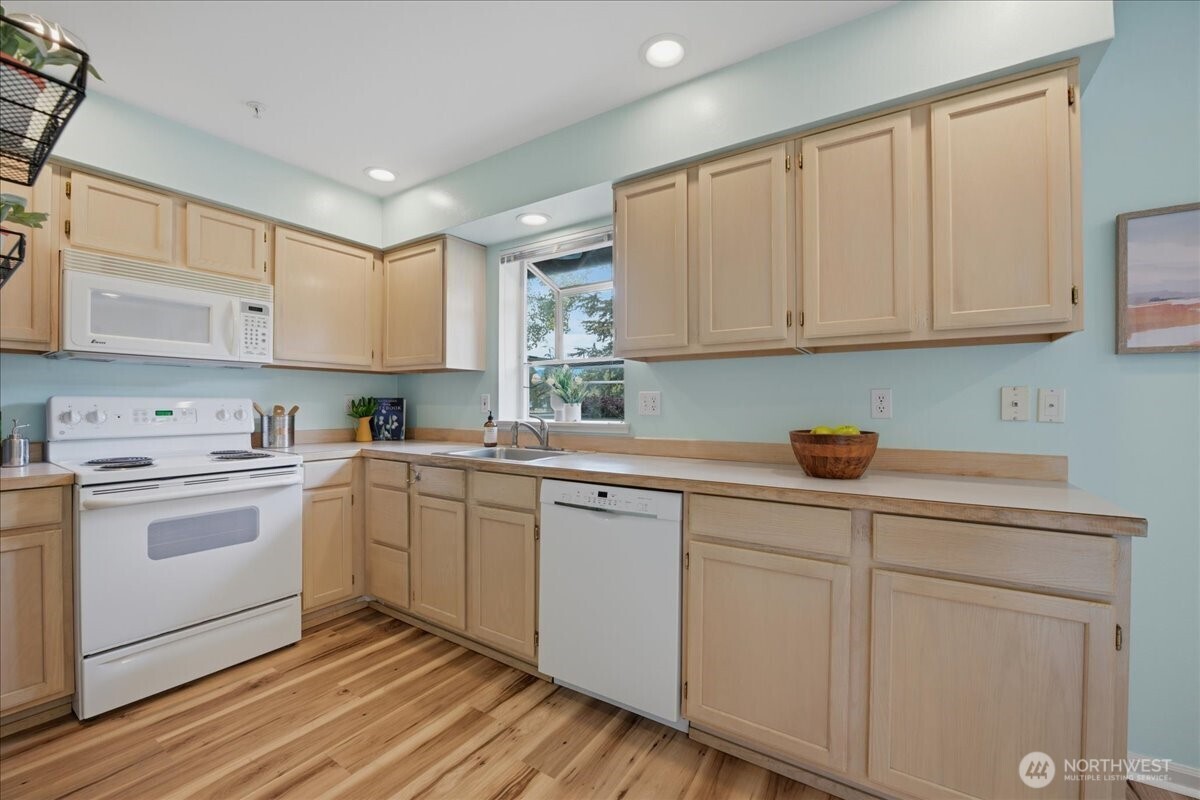 property viewer photo 5