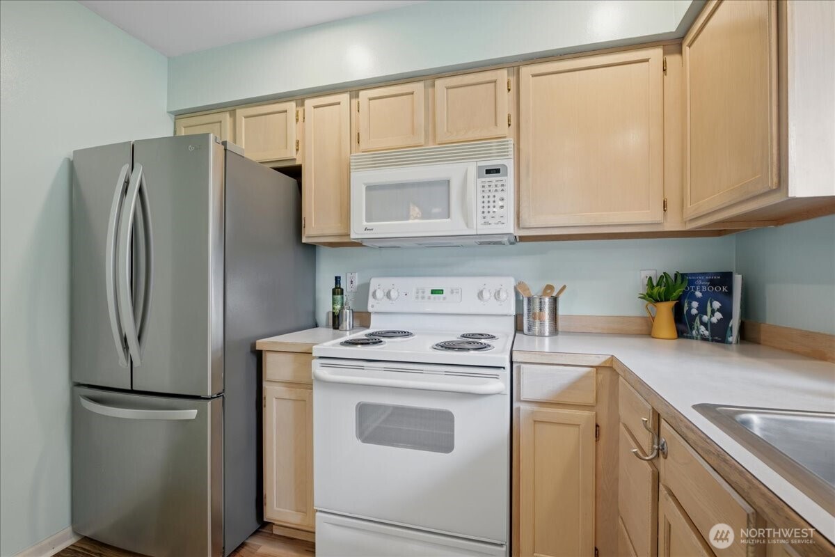 property viewer photo 6