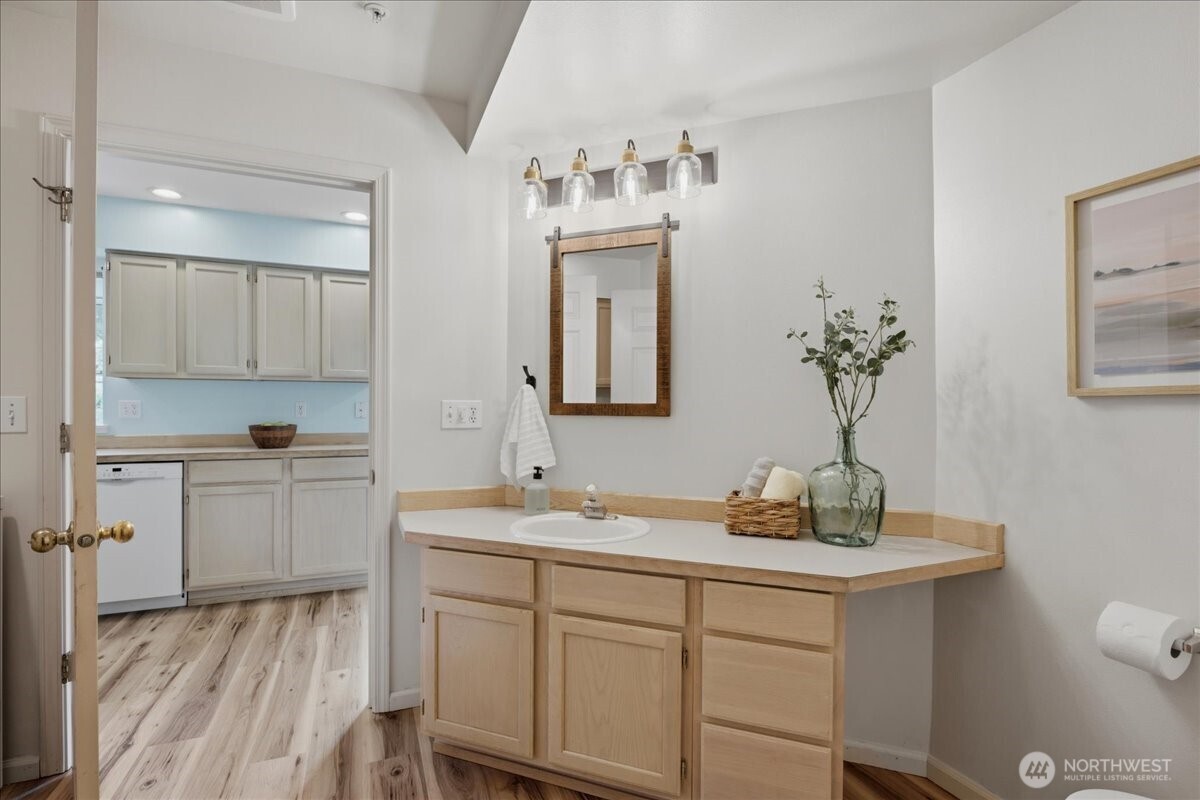property viewer photo 7