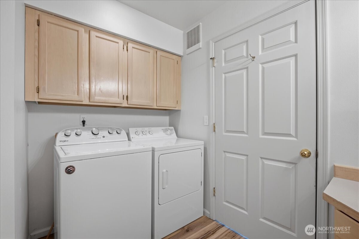 property viewer photo 8
