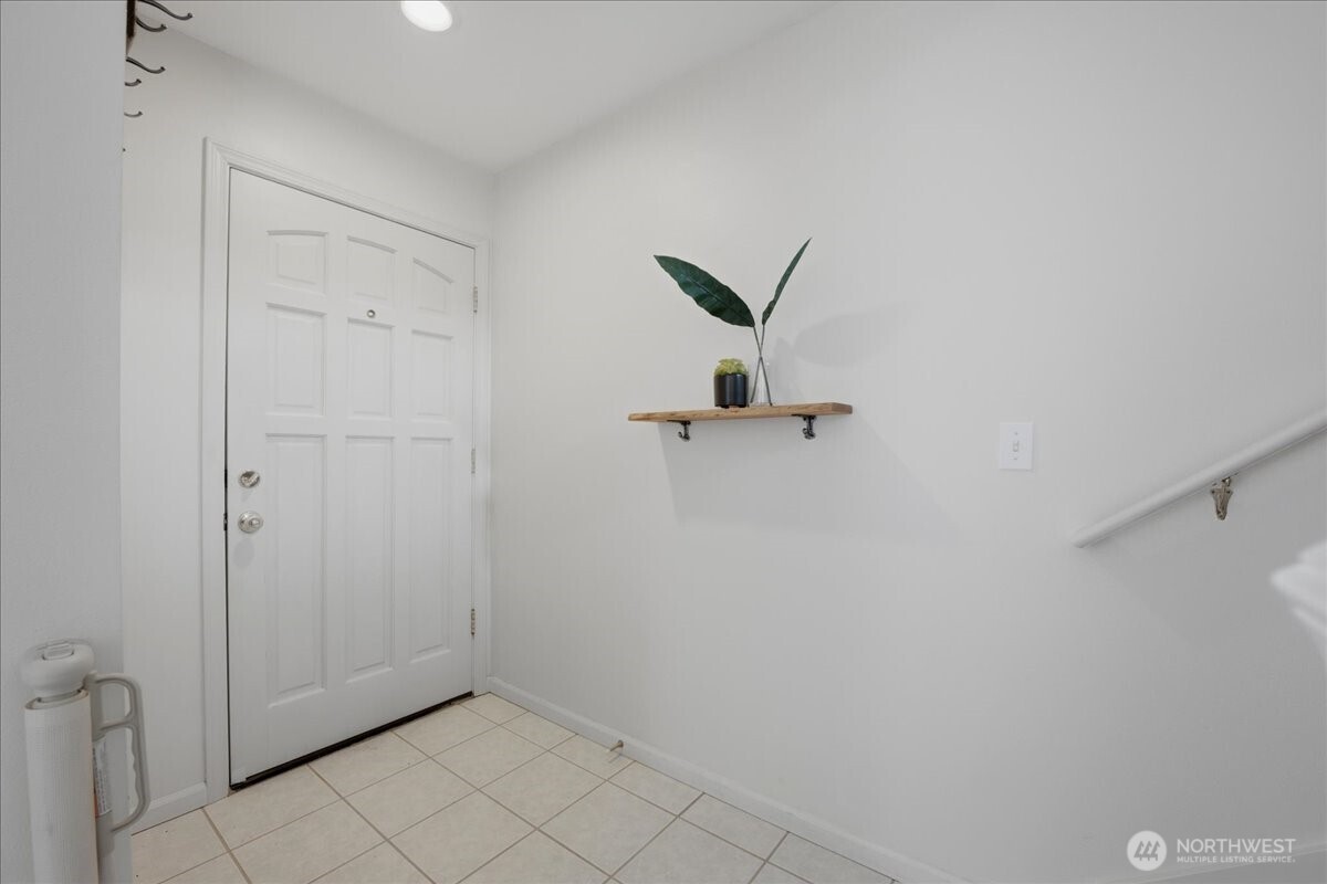 property viewer photo 9